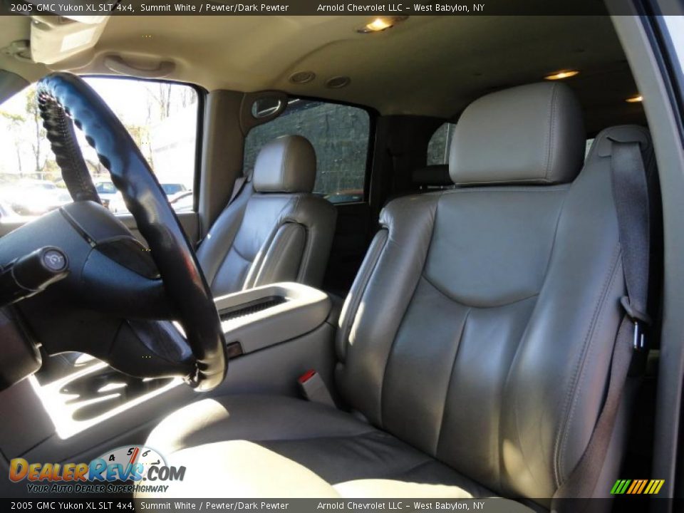 Pewter/Dark Pewter Interior - 2005 GMC Yukon XL SLT 4x4 Photo #9