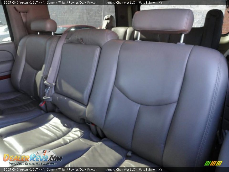 Pewter/Dark Pewter Interior - 2005 GMC Yukon XL SLT 4x4 Photo #14