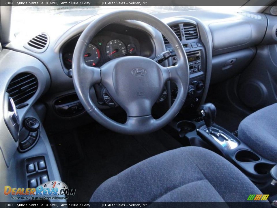 Gray Interior - 2004 Hyundai Santa Fe LX 4WD Photo #13