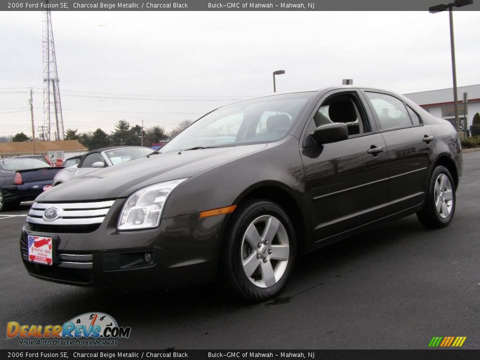 2006 Ford Fusion SE Charcoal Beige Metallic / Charcoal Black Photo #1