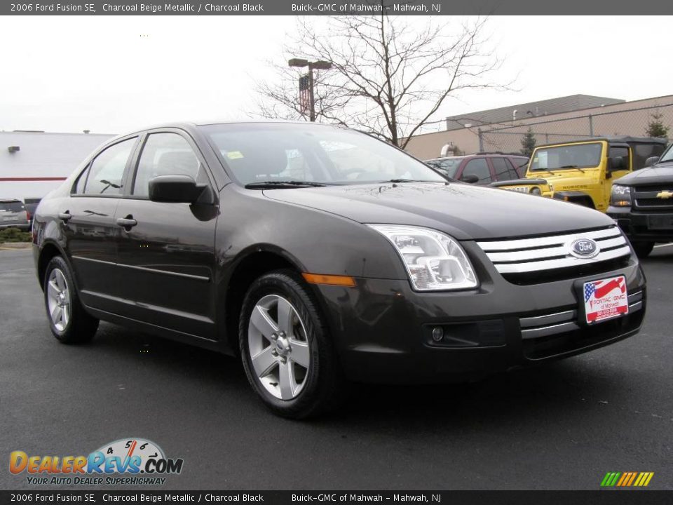 2006 Ford Fusion SE Charcoal Beige Metallic / Charcoal Black Photo #3