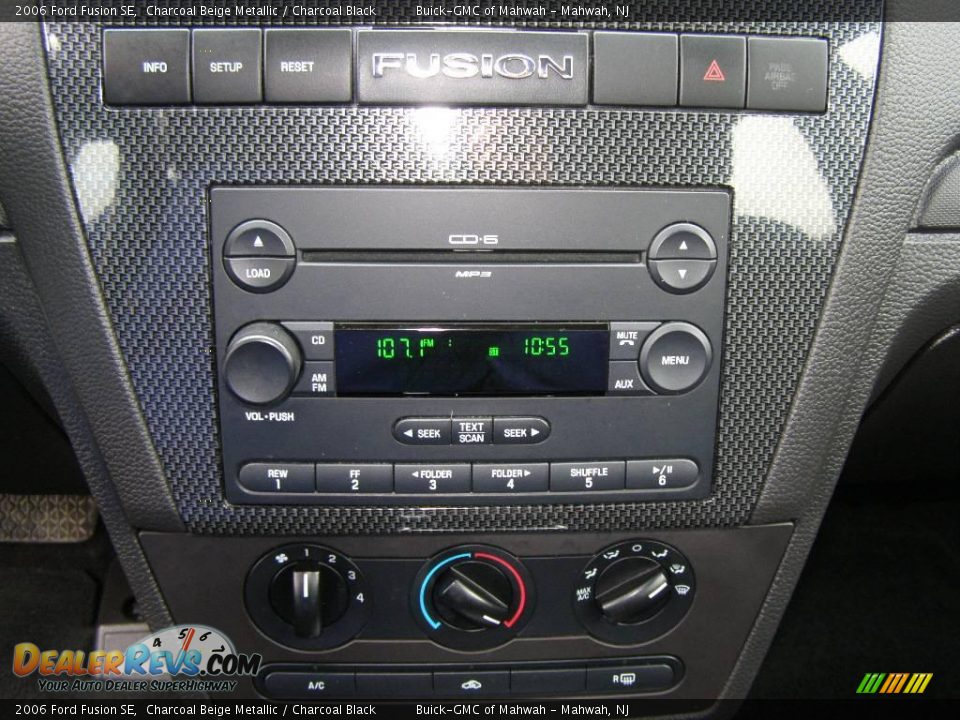 2006 Ford Fusion SE Charcoal Beige Metallic / Charcoal Black Photo #13