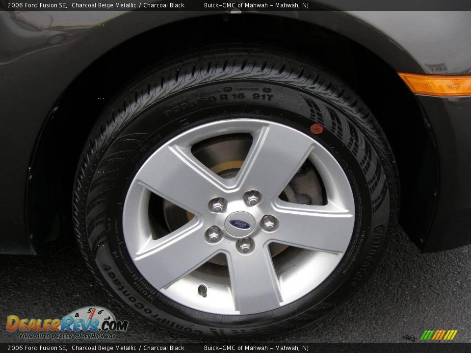 2006 Ford Fusion SE Charcoal Beige Metallic / Charcoal Black Photo #23