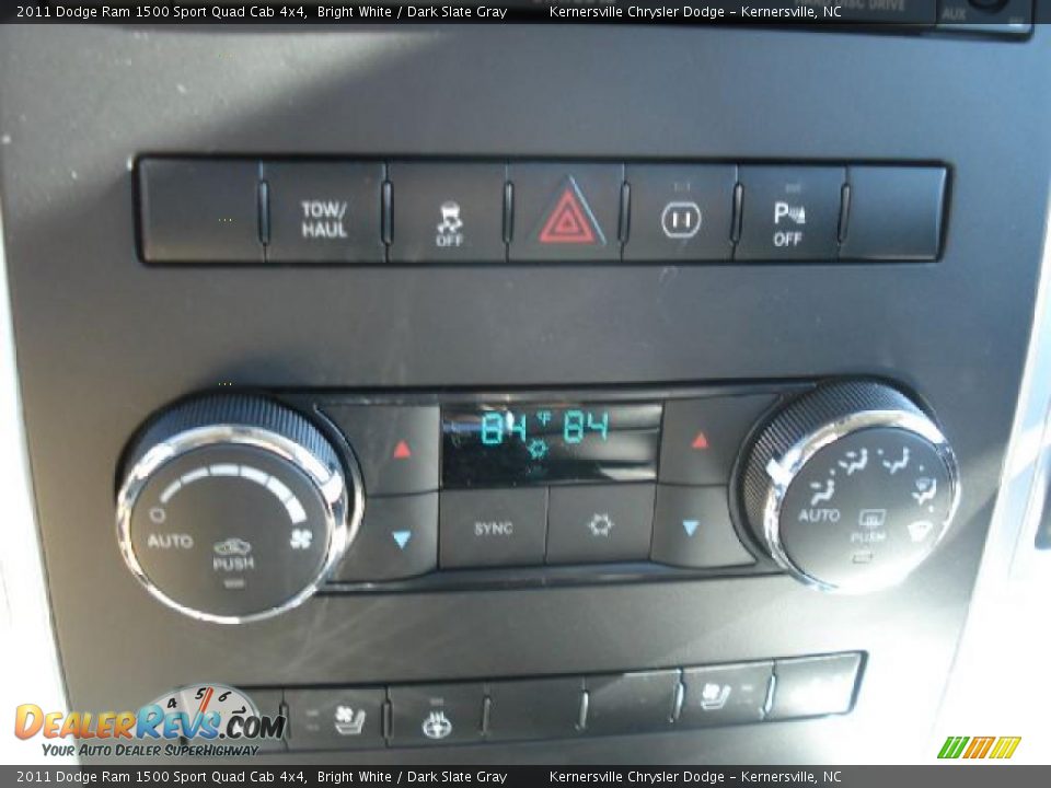 2011 Dodge Ram 1500 Sport Quad Cab 4x4 Bright White / Dark Slate Gray Photo #18