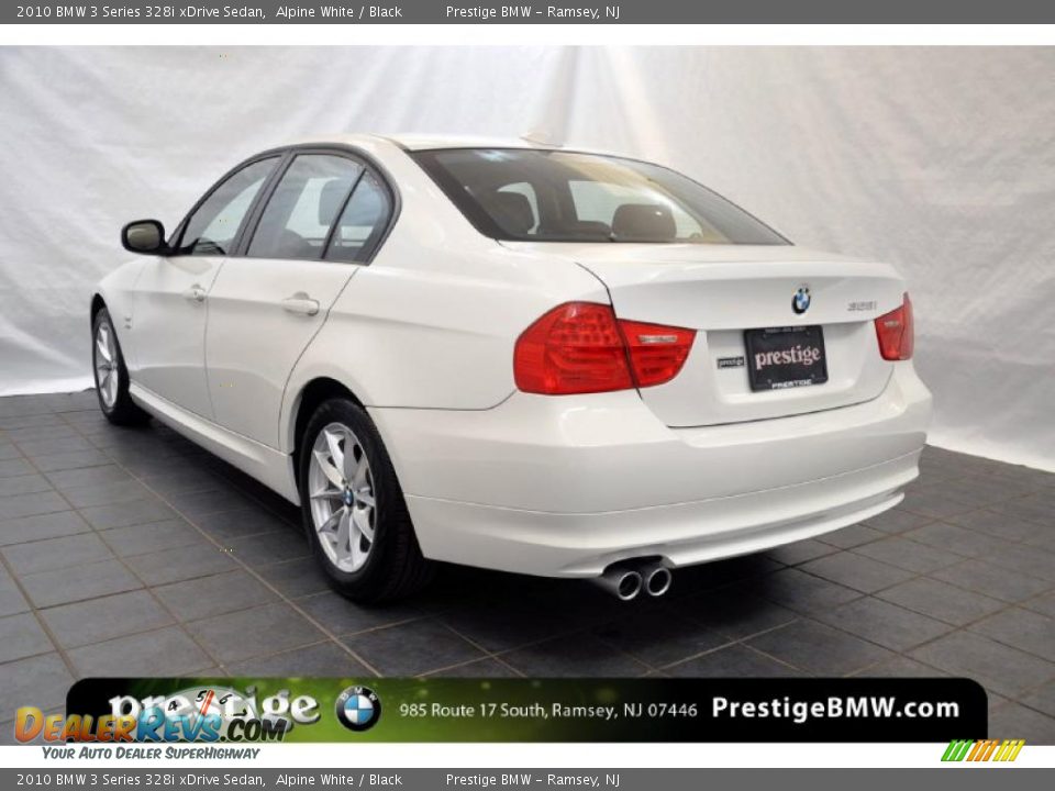 2010 BMW 3 Series 328i xDrive Sedan Alpine White / Black Photo #4