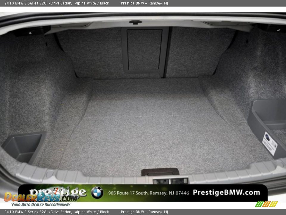 2010 BMW 3 Series 328i xDrive Sedan Alpine White / Black Photo #5