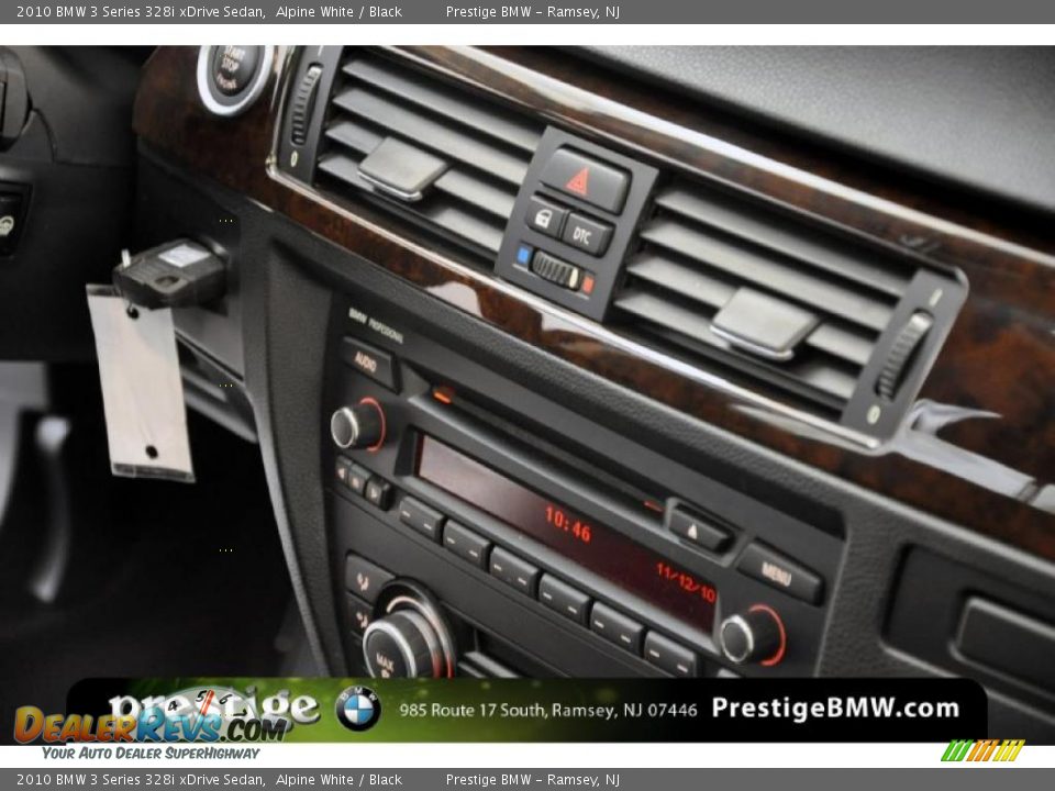 2010 BMW 3 Series 328i xDrive Sedan Alpine White / Black Photo #16