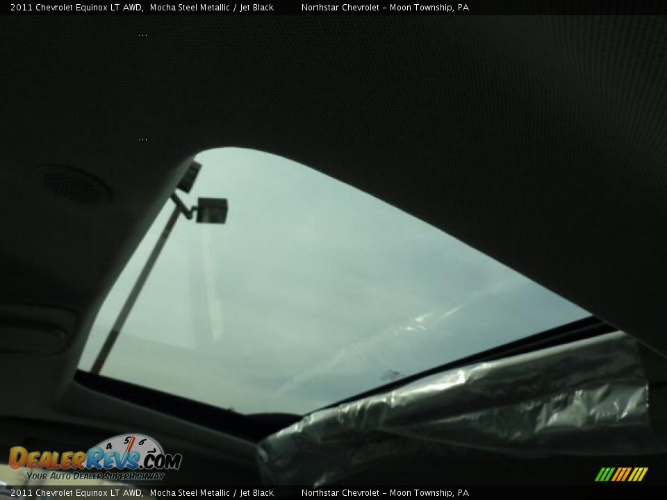 Sunroof of 2011 Chevrolet Equinox LT AWD Photo #15