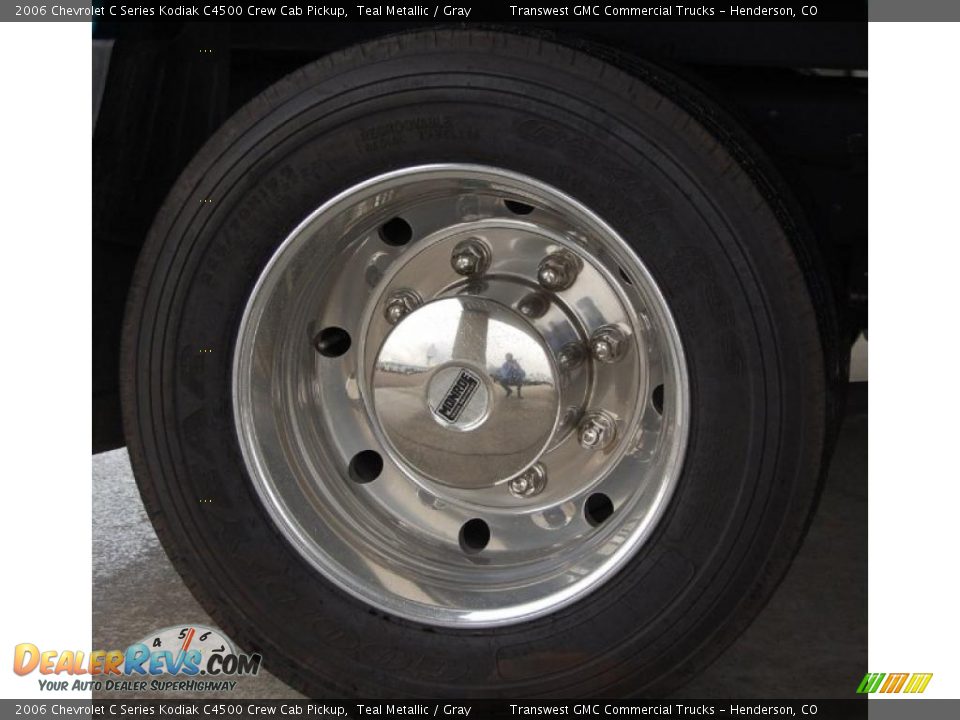 2006 Chevrolet C Series Kodiak C4500 Crew Cab Pickup Wheel Photo #4