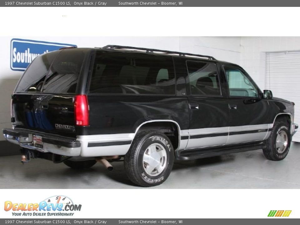 1997 Chevrolet Suburban C1500 LS Onyx Black / Gray Photo #2