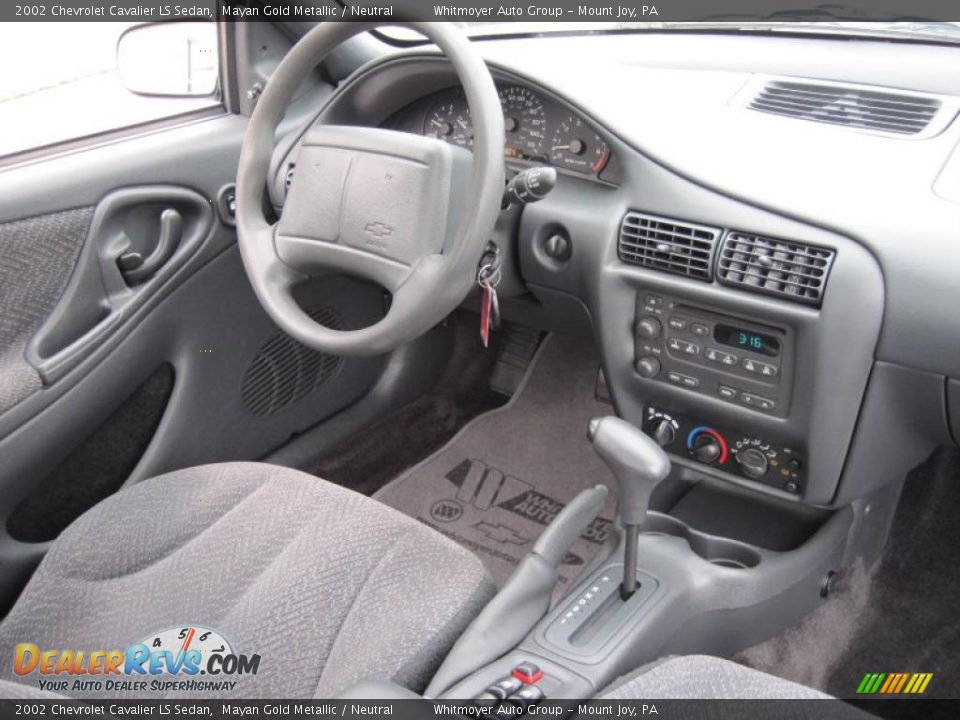 Dashboard of 2002 Chevrolet Cavalier LS Sedan Photo 7