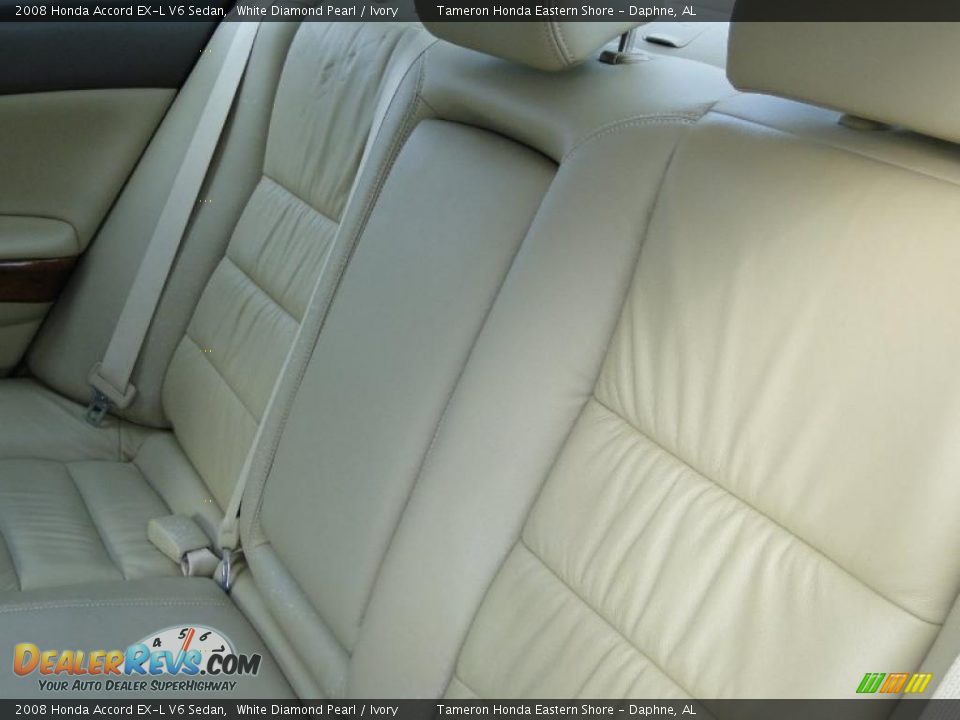 2008 Honda Accord EX-L V6 Sedan White Diamond Pearl / Ivory Photo #30