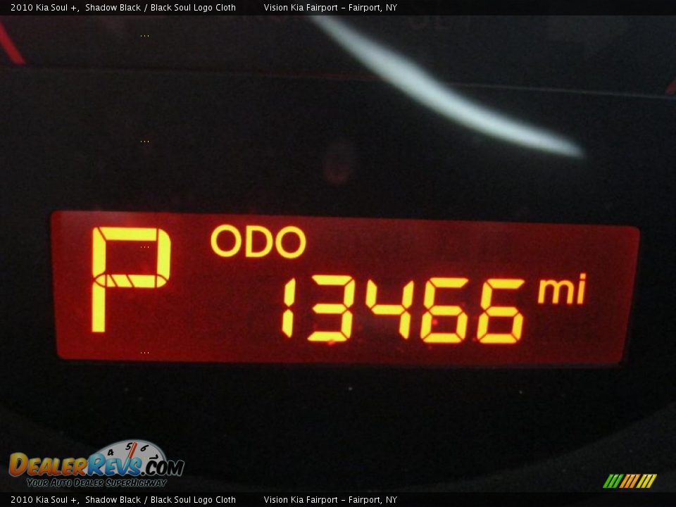 2010 Kia Soul + Shadow Black / Black Soul Logo Cloth Photo #3