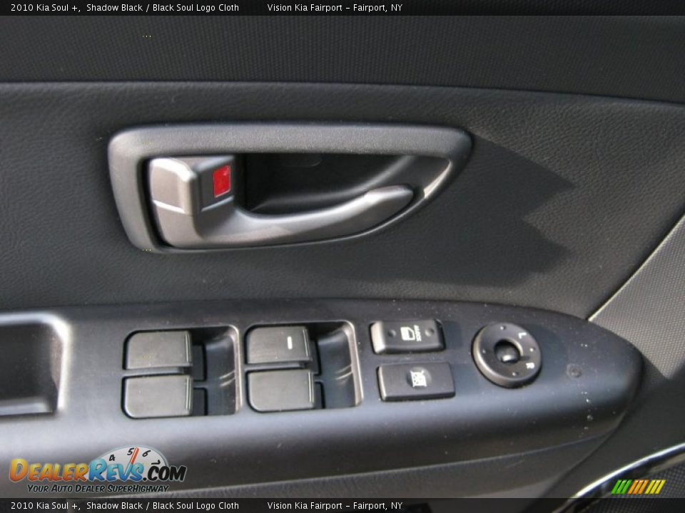 2010 Kia Soul + Shadow Black / Black Soul Logo Cloth Photo #24