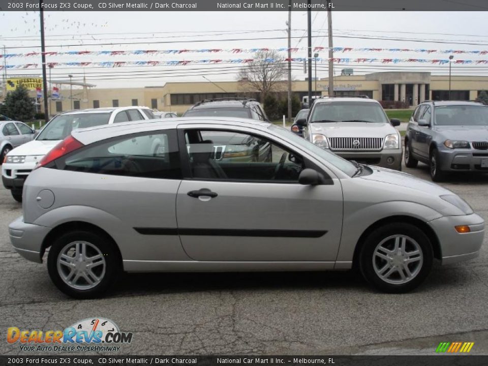 2003 Ford Focus ZX3 Coupe CD Silver Metallic / Dark Charcoal Photo #5