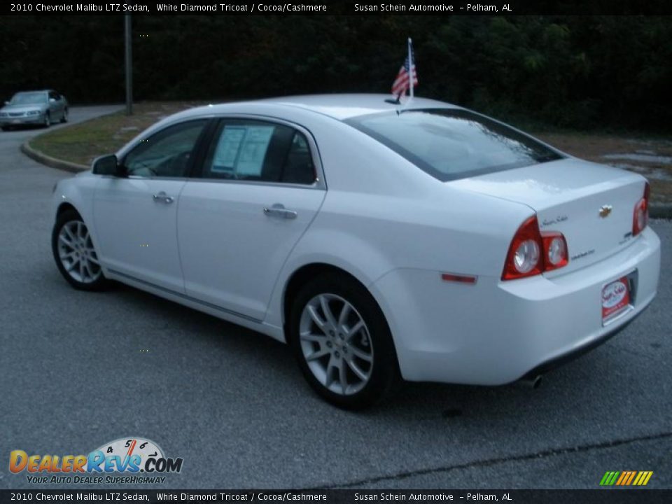 2010 Chevrolet Malibu LTZ Sedan White Diamond Tricoat / Cocoa/Cashmere Photo #3