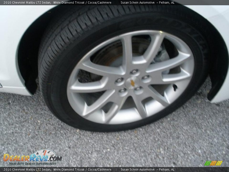 2010 Chevrolet Malibu LTZ Sedan White Diamond Tricoat / Cocoa/Cashmere Photo #9