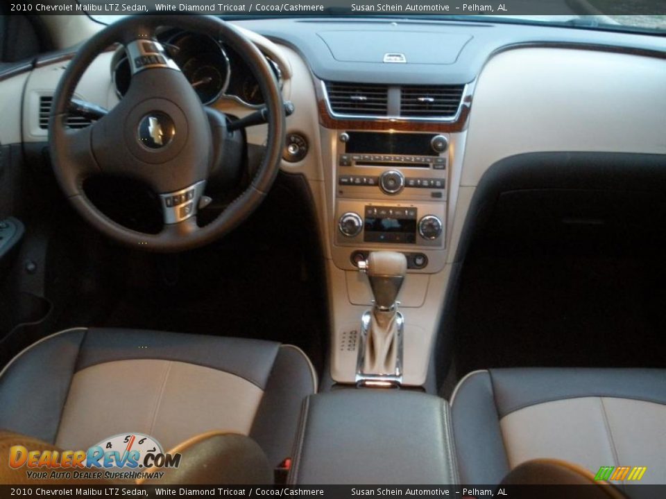 Cocoa/Cashmere Interior - 2010 Chevrolet Malibu LTZ Sedan Photo #22