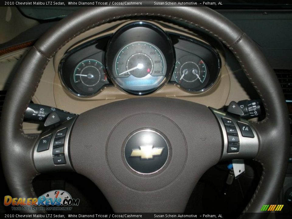 2010 Chevrolet Malibu LTZ Sedan Steering Wheel Photo #23