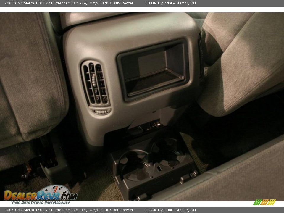 2005 GMC Sierra 1500 Z71 Extended Cab 4x4 Onyx Black / Dark Pewter Photo #24