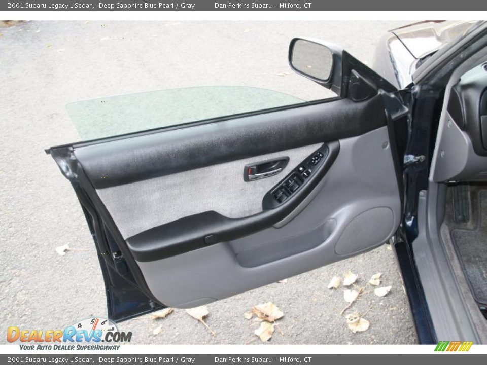 Door Panel of 2001 Subaru Legacy L Sedan Photo #13
