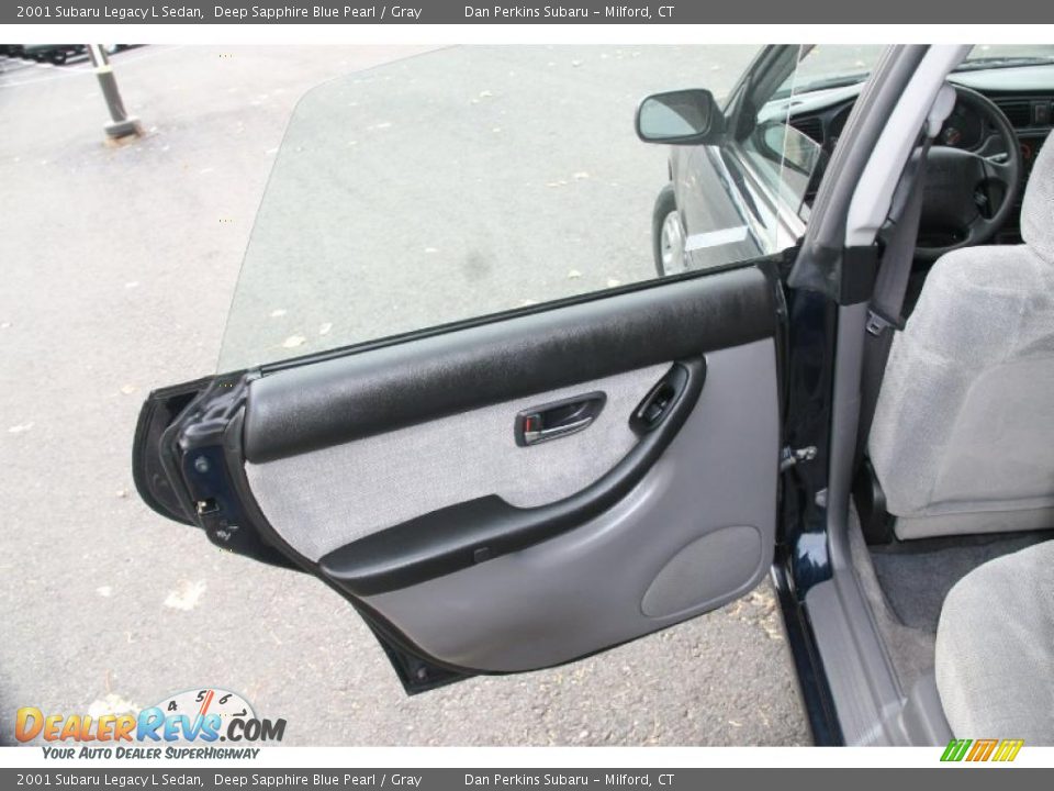 Door Panel of 2001 Subaru Legacy L Sedan Photo #14