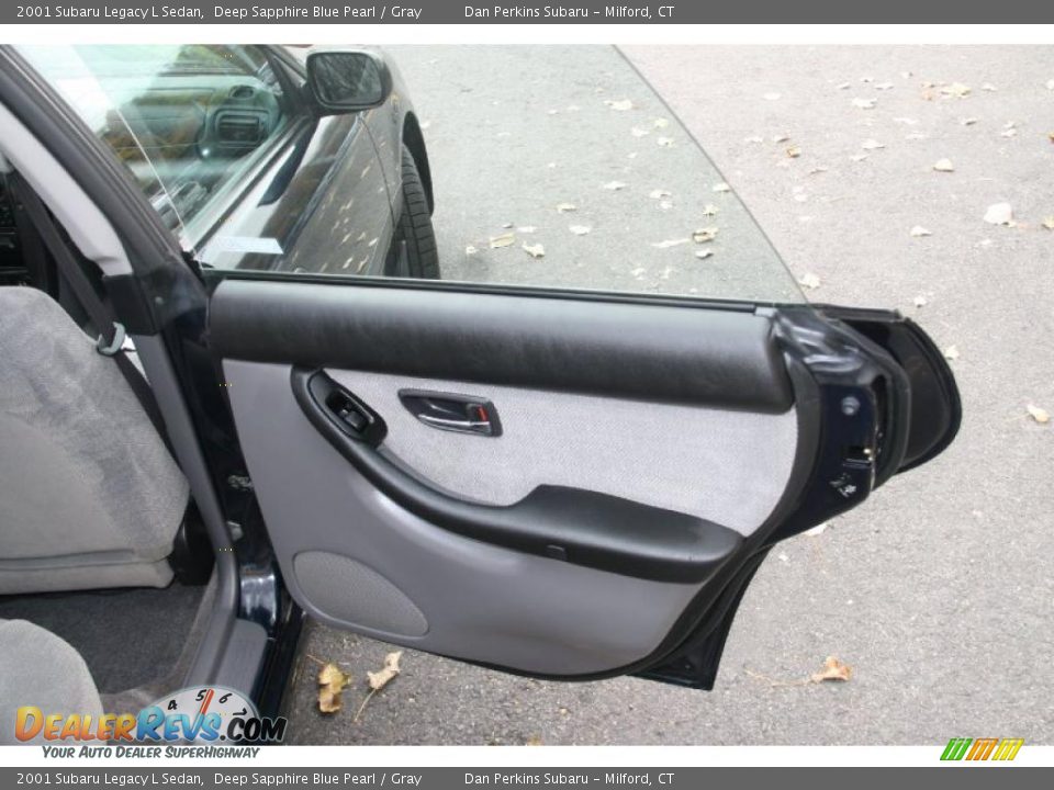 Door Panel of 2001 Subaru Legacy L Sedan Photo #15