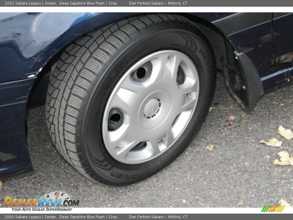2001 Subaru Legacy L Sedan Wheel Photo #21