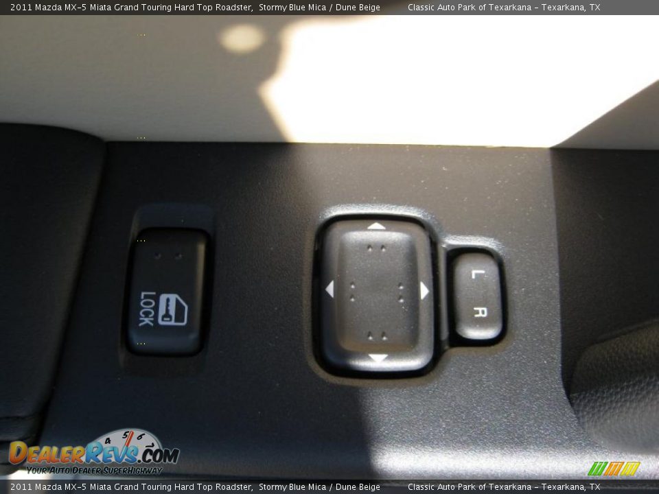 2011 Mazda MX-5 Miata Grand Touring Hard Top Roadster Stormy Blue Mica / Dune Beige Photo #16