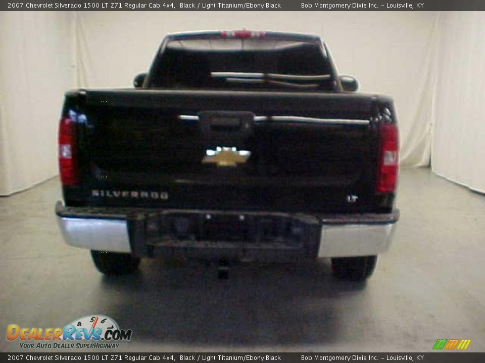 2007 Chevrolet Silverado 1500 LT Z71 Regular Cab 4x4 Black / Light Titanium/Ebony Black Photo #7
