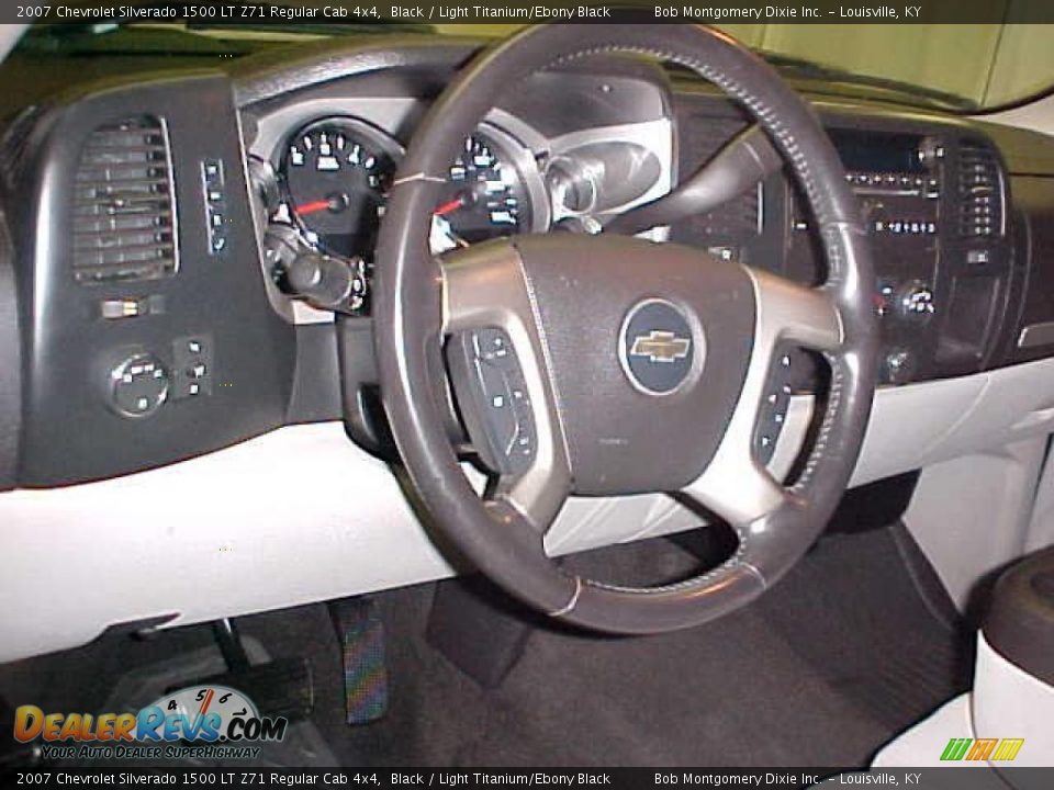 2007 Chevrolet Silverado 1500 LT Z71 Regular Cab 4x4 Black / Light Titanium/Ebony Black Photo #15