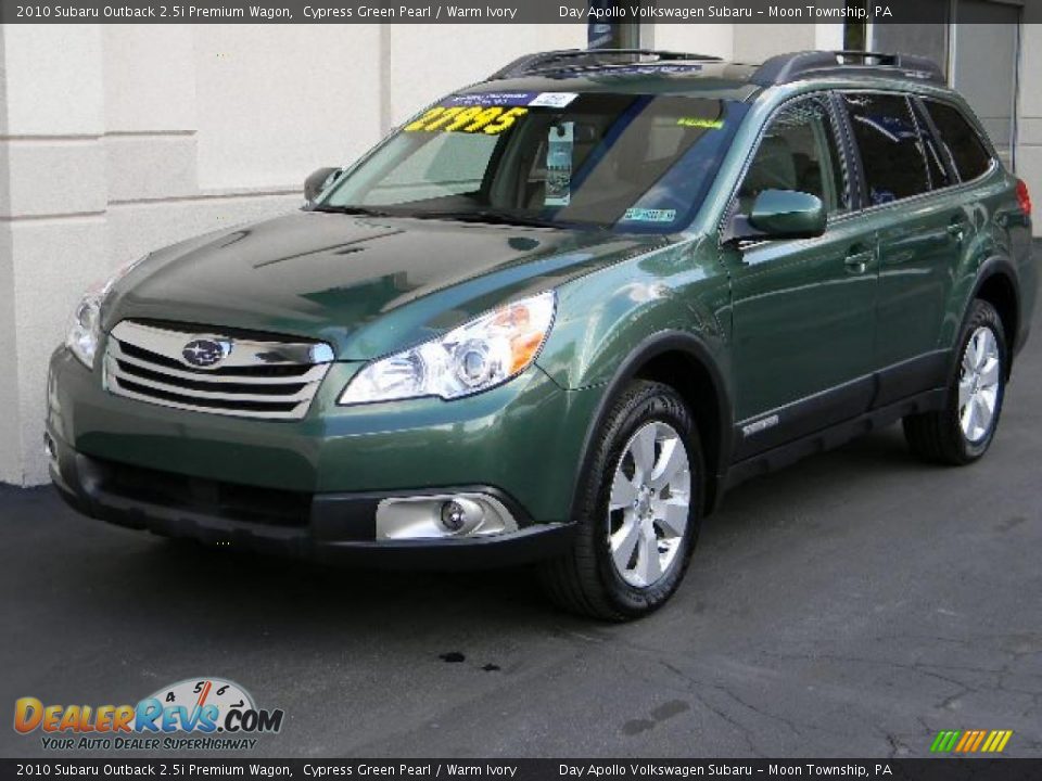 2010 Subaru Outback 2.5i Premium Wagon Cypress Green Pearl / Warm Ivory Photo #7