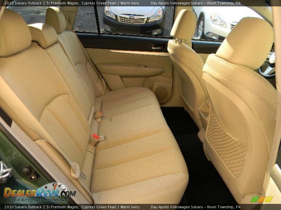 Warm Ivory Interior - 2010 Subaru Outback 2.5i Premium Wagon Photo #19