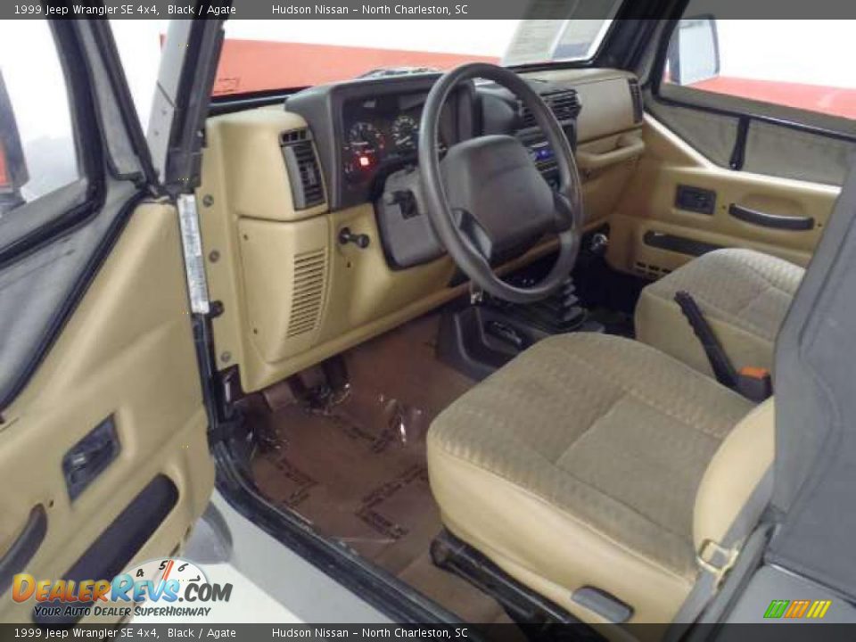 Agate Interior 1999 Jeep Wrangler Se 4x4 Photo 13