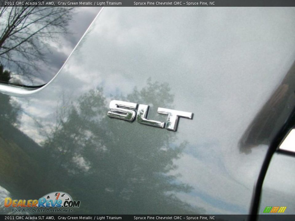 2011 GMC Acadia SLT AWD Logo Photo #5