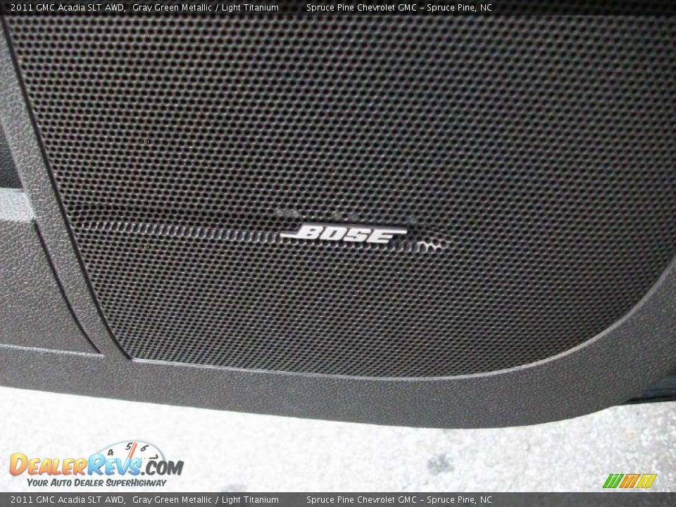 2011 GMC Acadia SLT AWD Gray Green Metallic / Light Titanium Photo #18