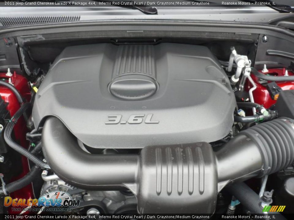 2011 Jeep Grand Cherokee Laredo X Package 4x4 Inferno Red Crystal Pearl / Dark Graystone/Medium Graystone Photo #7