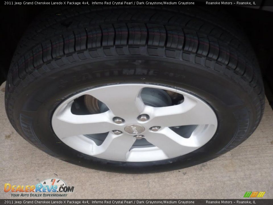 2011 Jeep Grand Cherokee Laredo X Package 4x4 Inferno Red Crystal Pearl / Dark Graystone/Medium Graystone Photo #15
