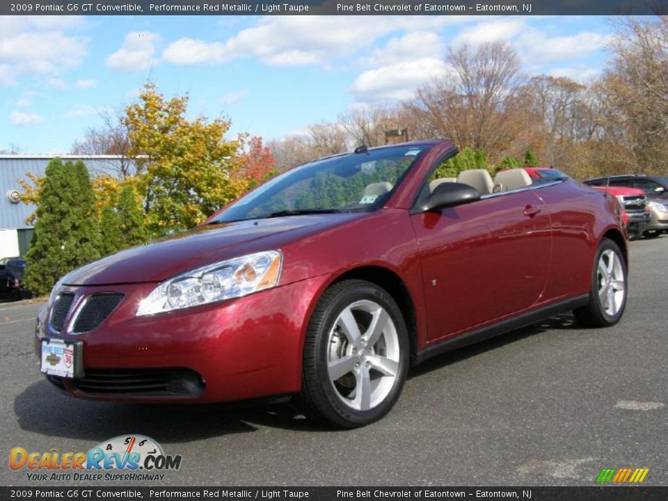 Front 3/4 View of 2009 Pontiac G6 GT Convertible Photo #1