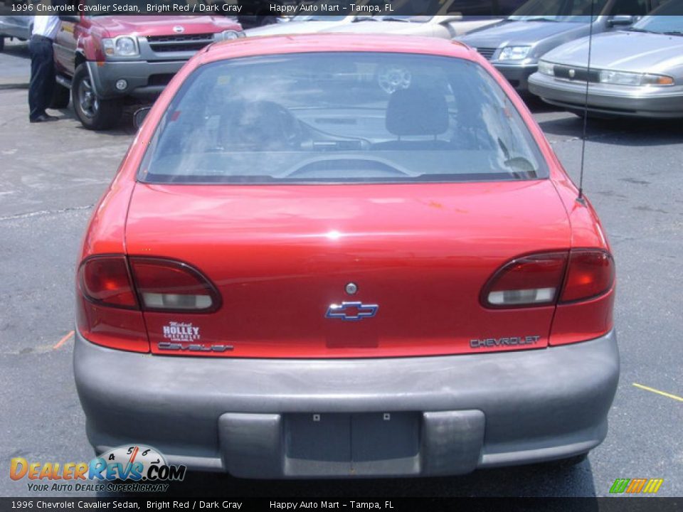 1996 Chevrolet Cavalier Sedan Bright Red / Dark Gray Photo #7