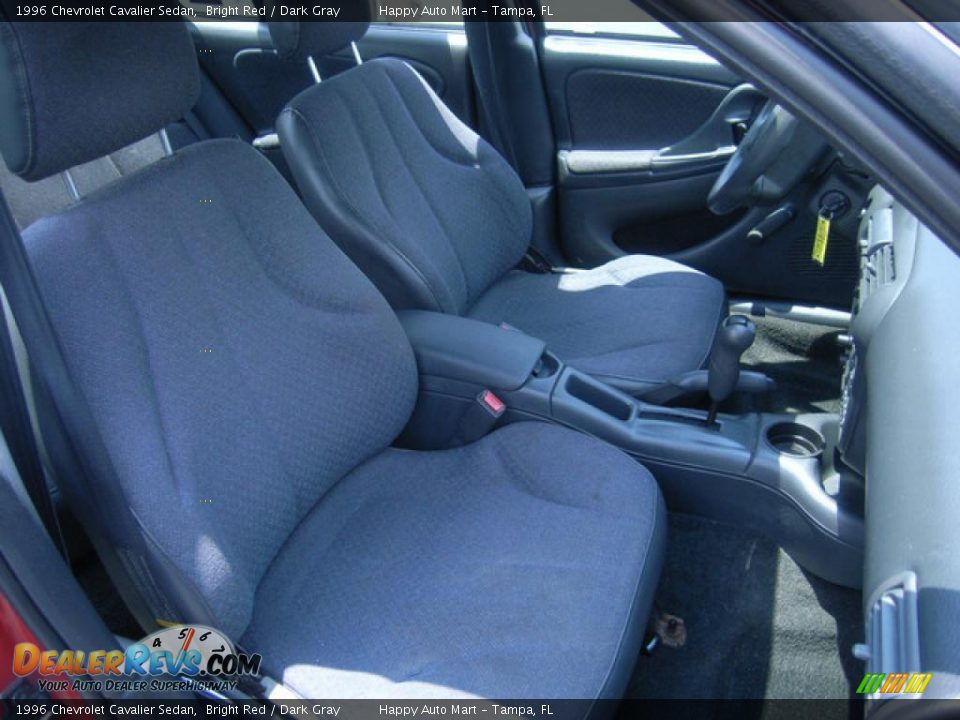 1996 Chevrolet Cavalier Sedan Bright Red / Dark Gray Photo #16