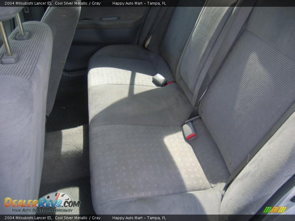 2004 Mitsubishi Lancer ES Cool Silver Metallic / Gray Photo #12