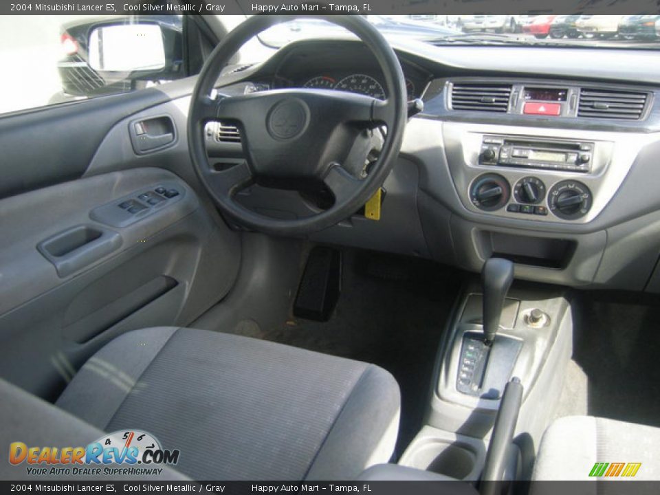 2004 Mitsubishi Lancer ES Cool Silver Metallic / Gray Photo #13
