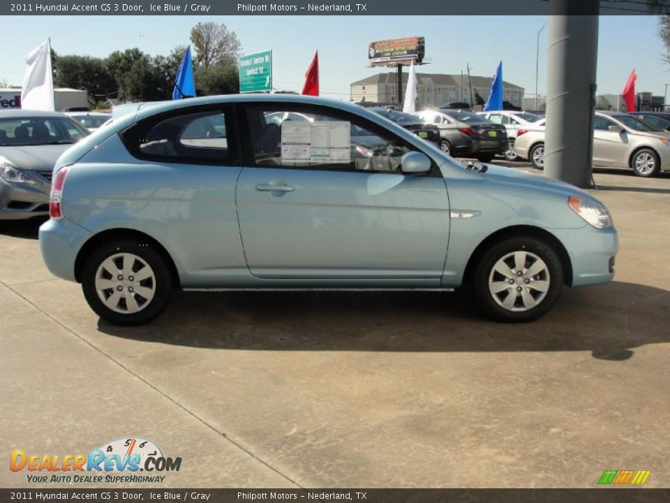 2011 Hyundai Accent GS 3 Door Ice Blue / Gray Photo #2
