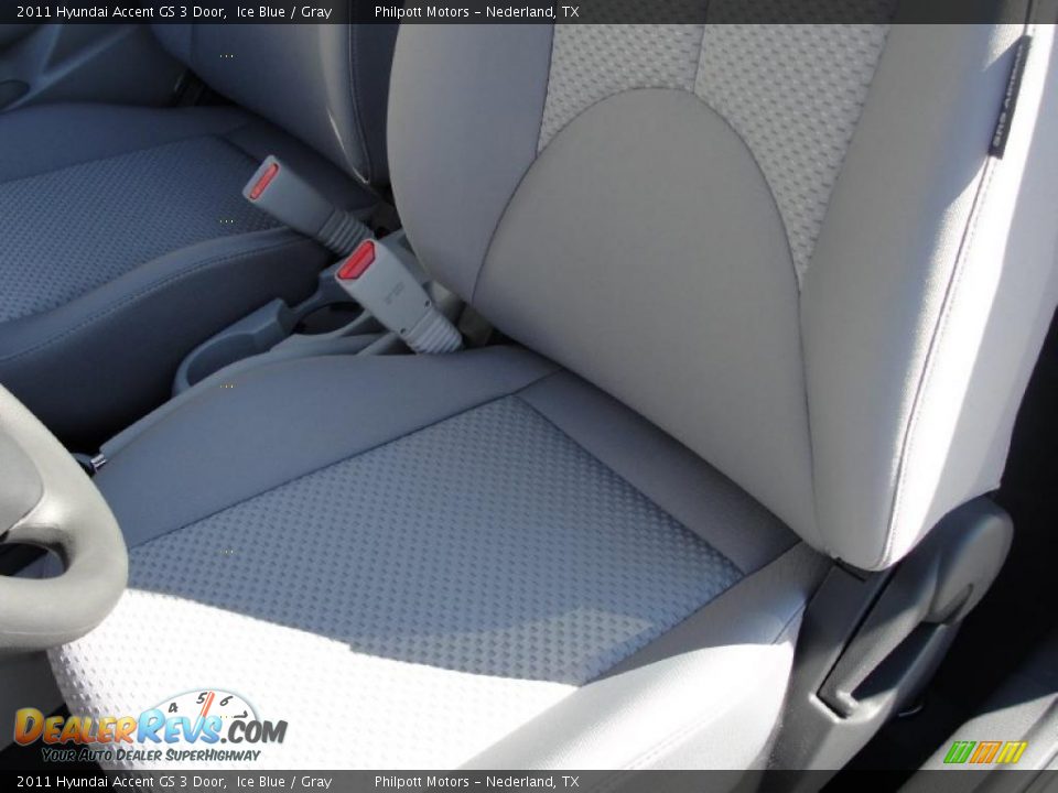 2011 Hyundai Accent GS 3 Door Ice Blue / Gray Photo #21