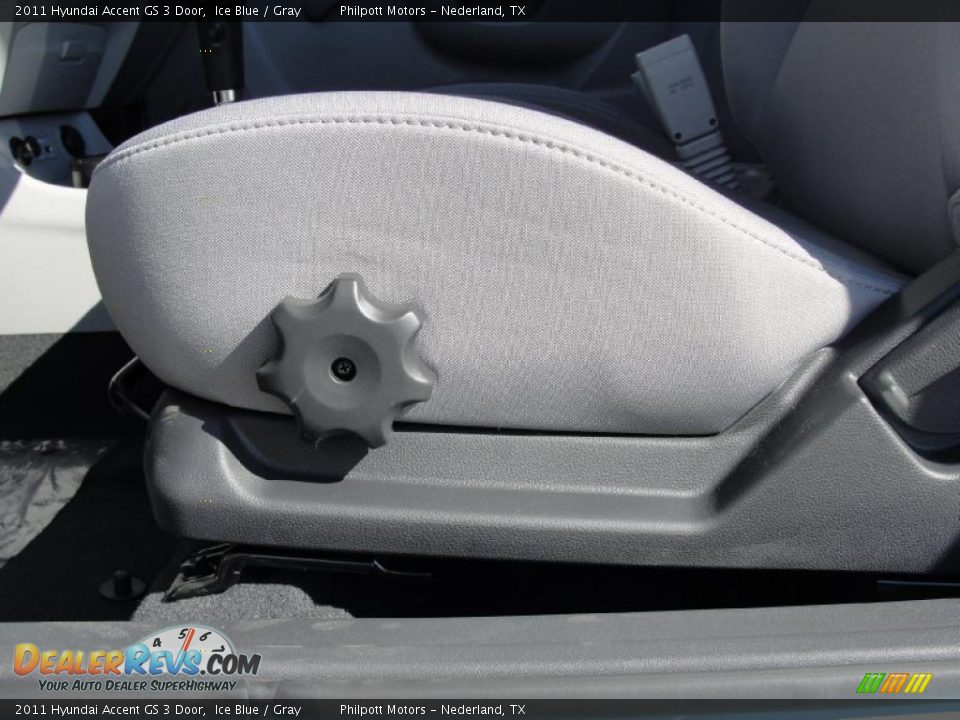 2011 Hyundai Accent GS 3 Door Ice Blue / Gray Photo #22