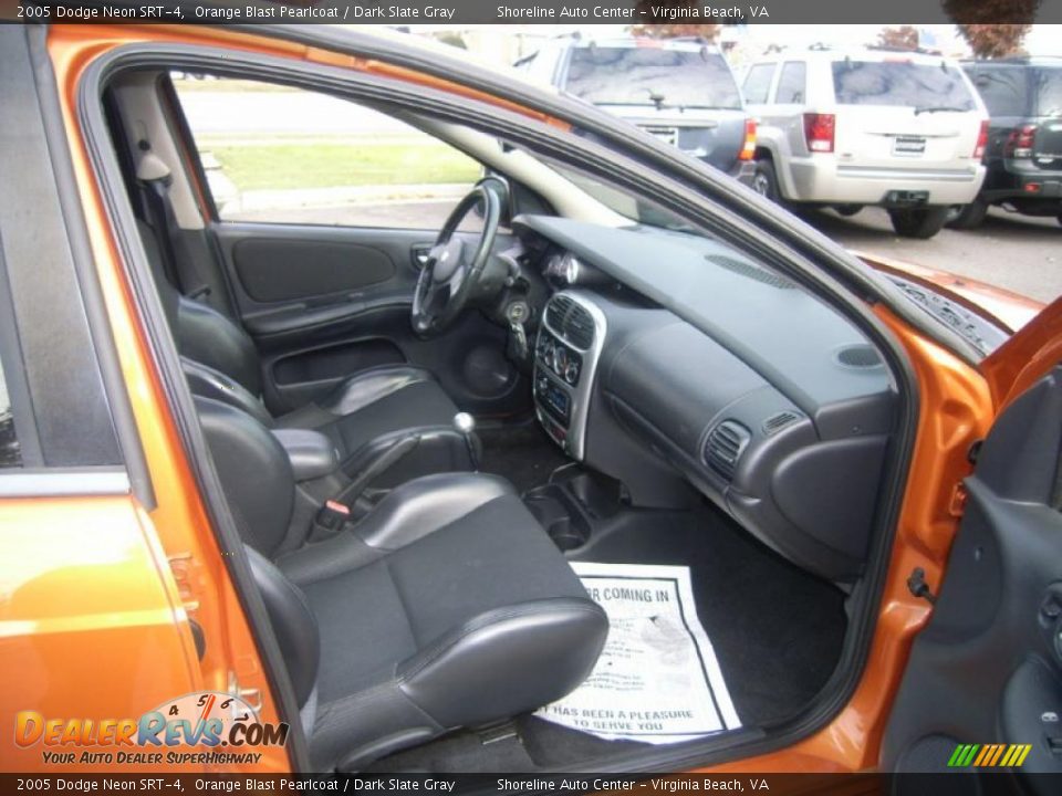 2005 Dodge Neon SRT-4 Orange Blast Pearlcoat / Dark Slate Gray Photo #13