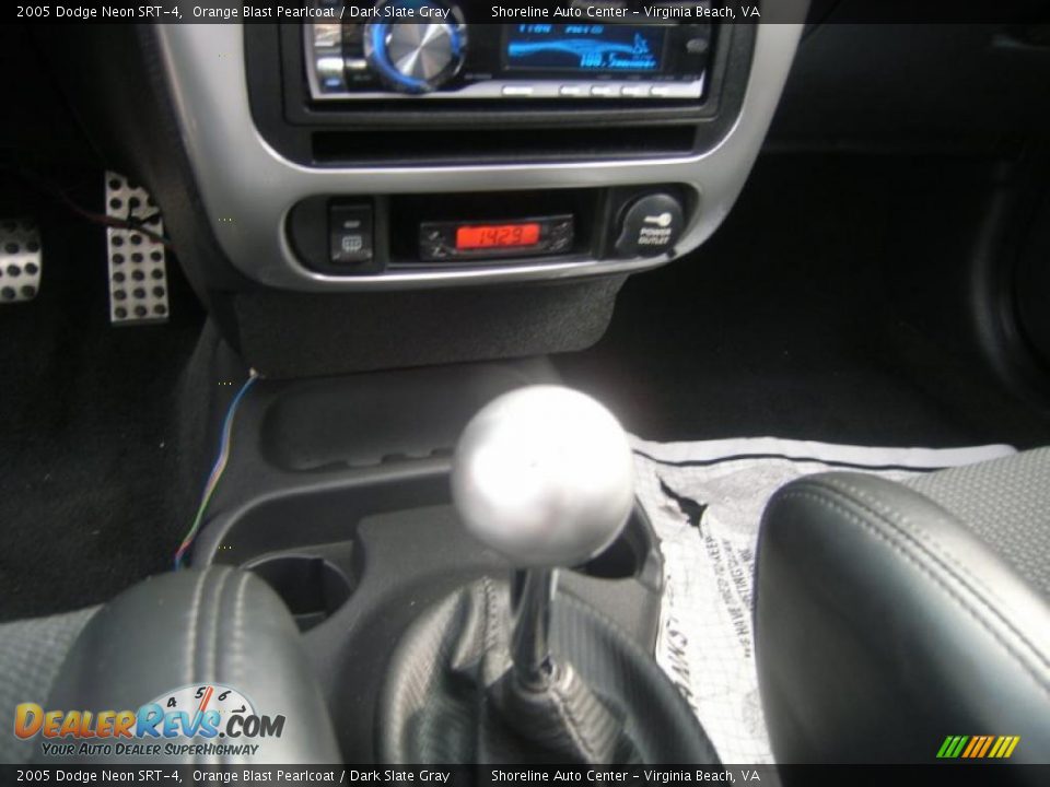 2005 Dodge Neon SRT-4 Shifter Photo #18