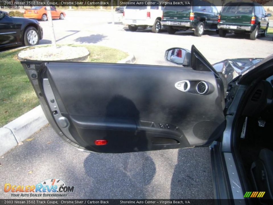 Door Panel of 2003 Nissan 350Z Track Coupe Photo #13