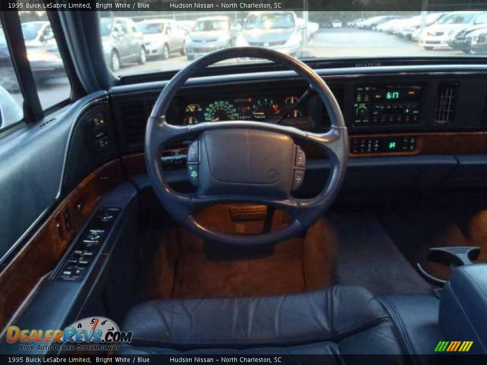 1995 Buick LeSabre Limited Steering Wheel Photo #6